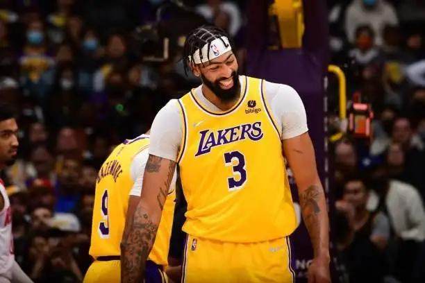 彻底躺平了？戴维斯自曝已经两个多月没有投过篮